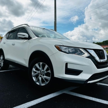 2019 Nissan Rogue S (White)